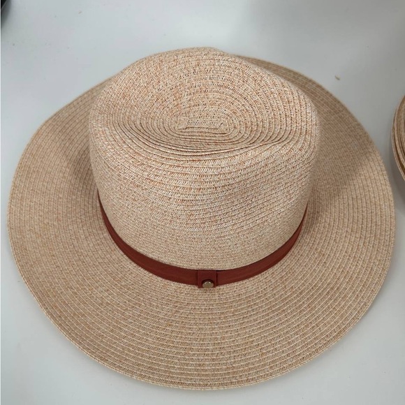 Nordstrom Women’s Pink Straw Hat - Picture 2 of 4
